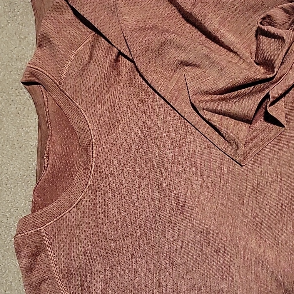 Short sleeved T
